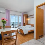 Jerkan 12 By Interhome