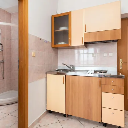 Daire Jerkan 12 By Interhome *
