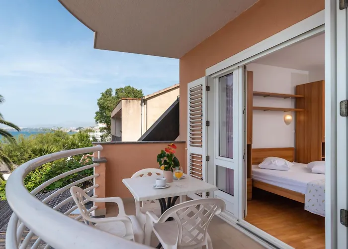 Jerkan 12 By Interhome بودْسْتغانا